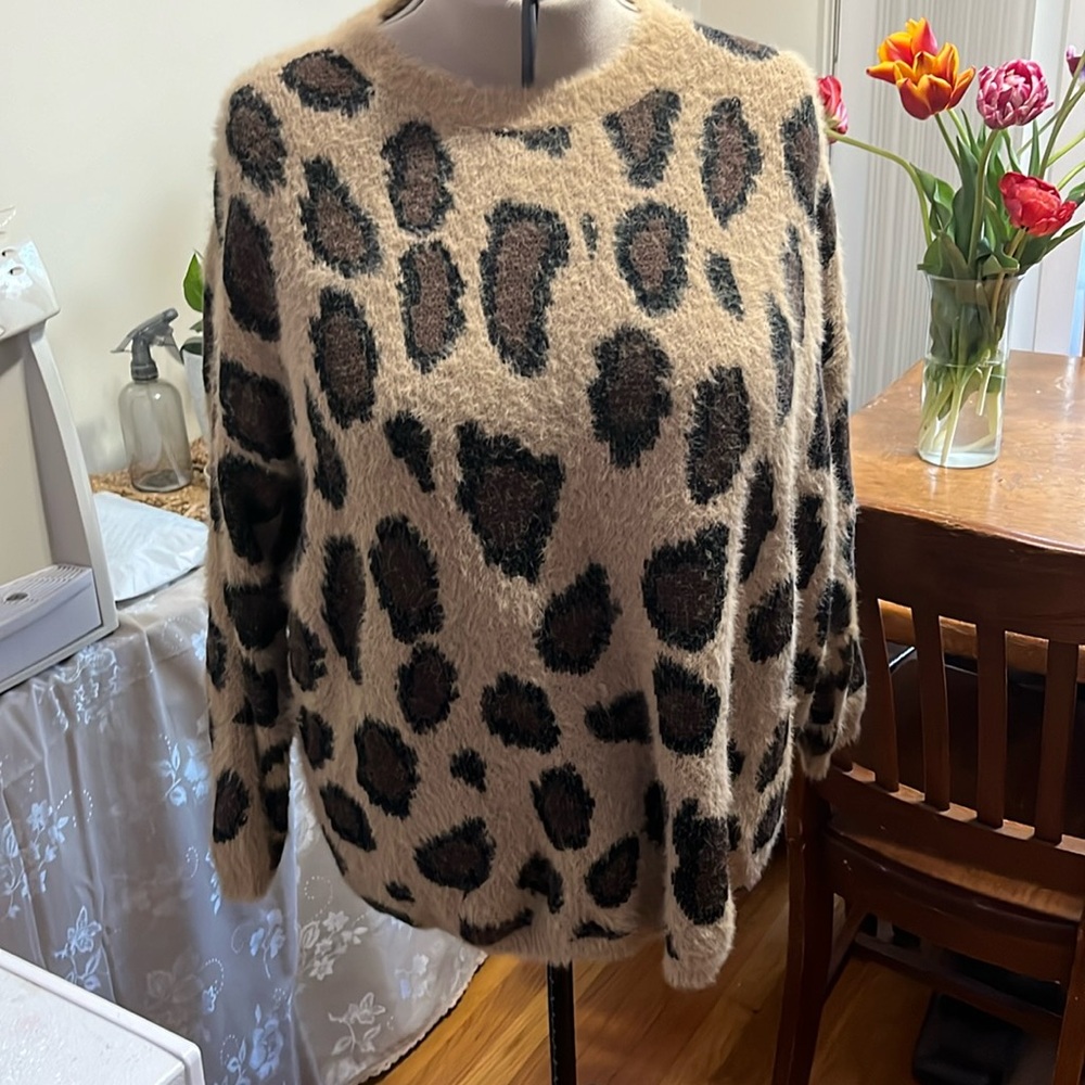 Leopard print sweater